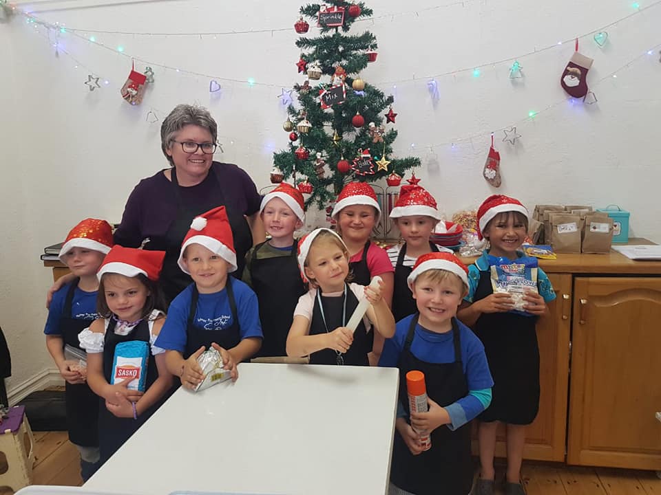 Happy kids enjoying their treats at Pikanini Chefs
