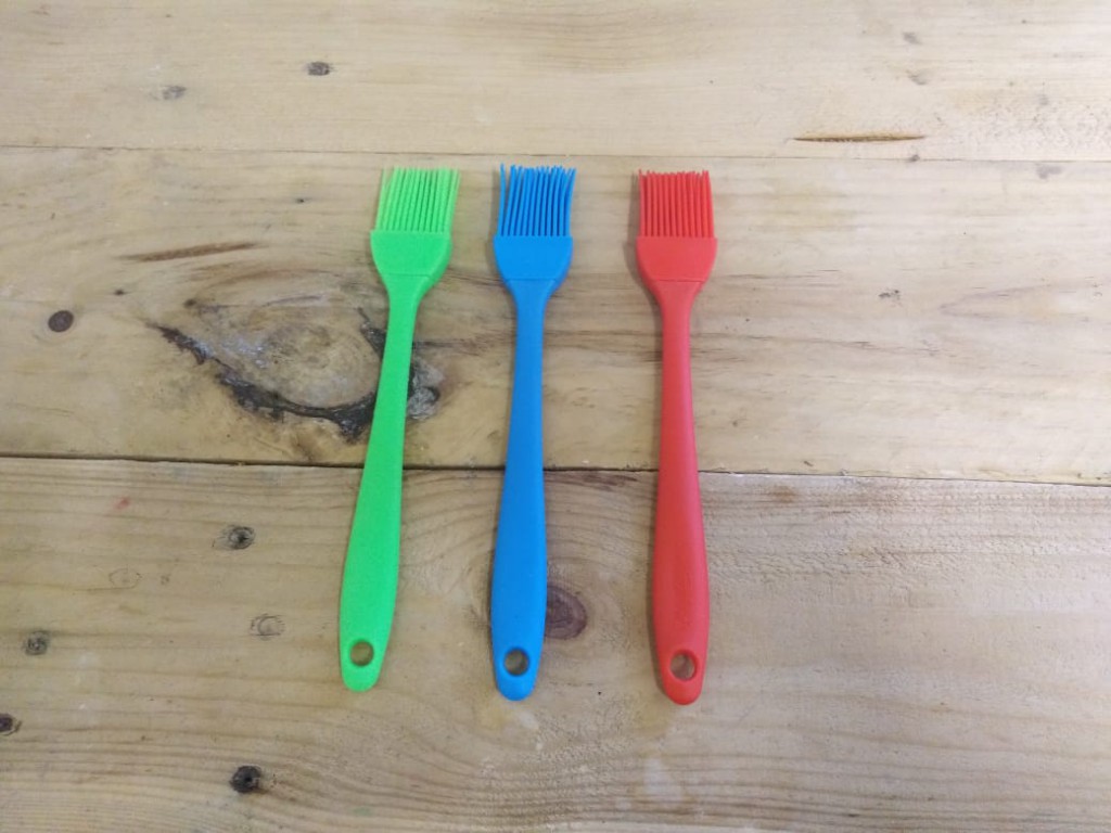A soft Pikanini Chefs basting brush